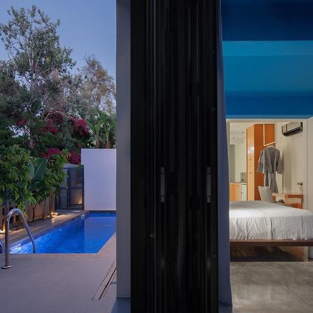Adrop Pool Suites Paphos Exterior photo
