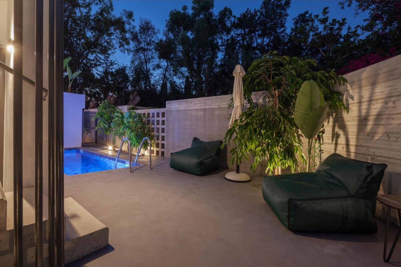 Adrop Pool Suites Paphos Exterior photo